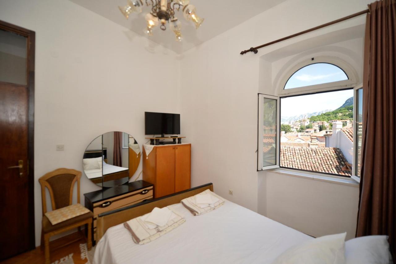 City View Apartment โกตอร์ ภายนอก รูปภาพ